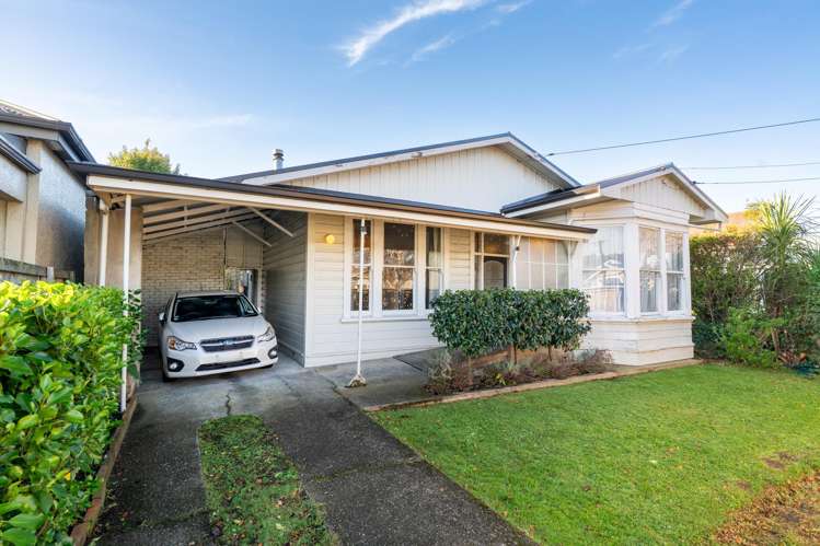 7 Kings Avenue_0