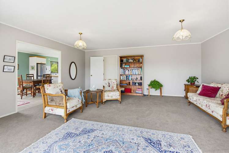 140 Craig Road Pollok_11