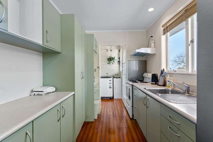 1/11a Agincourt Street Glenfield_5