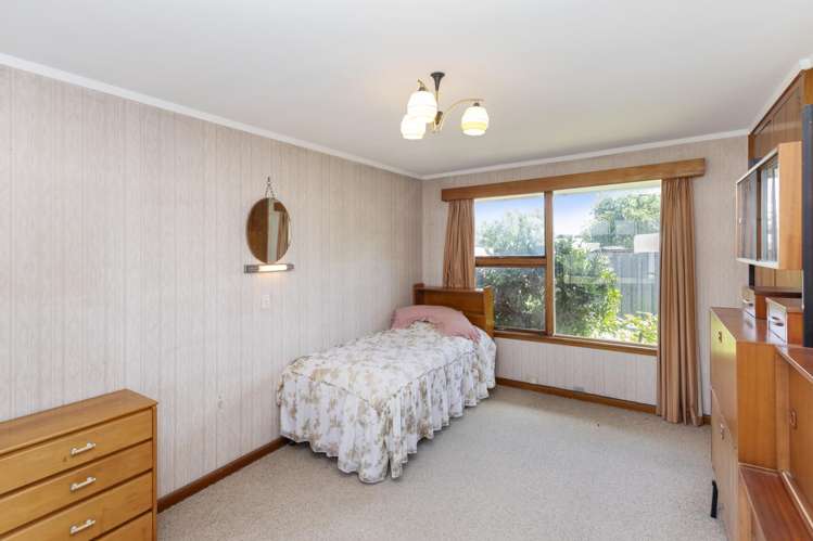 6 Rochford Place Bryndwr_13