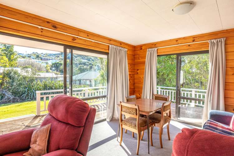 1 Ocean Road Surfdale_11