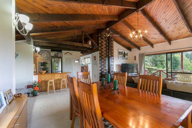 389 Huia Road Titirangi_5