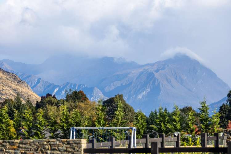 Lot 2/10 Deans Drive Wanaka_21
