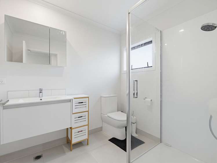 6/13 Brough Road Manurewa East_9
