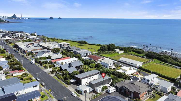 81 Buller Street New Plymouth_24