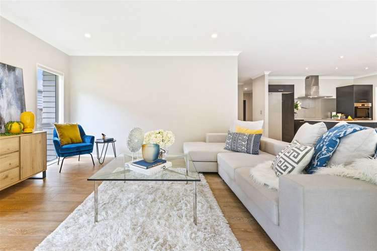 44 Crabb Fields Lane Riverhead_5