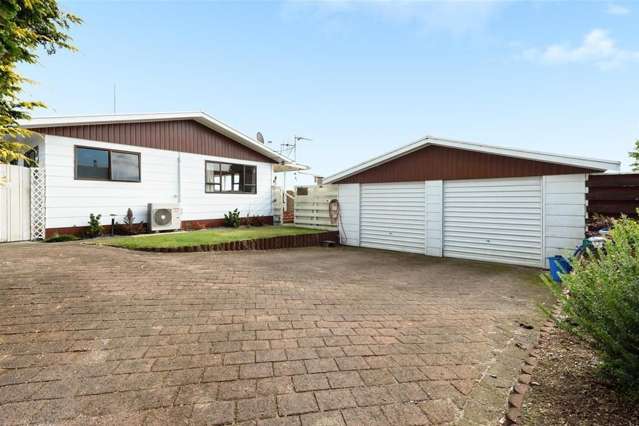 15 Olivine Street Poike_1