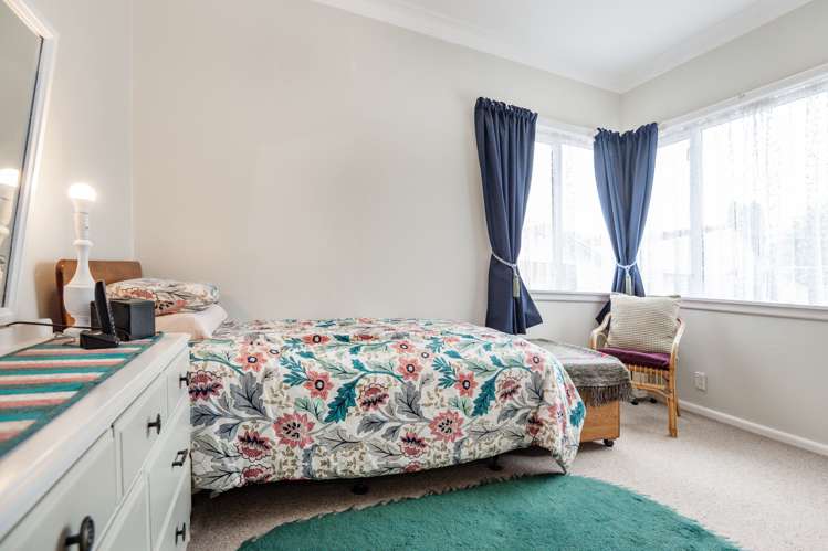 215 Mayfair Avenue Mayfair_9