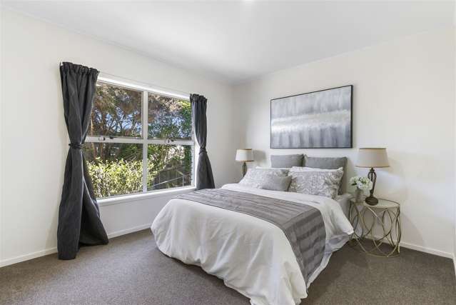 2/8 Havana Place Glenfield_4