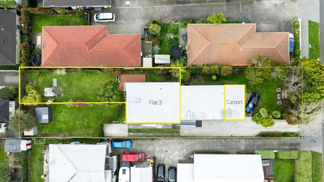 Meola Magic / Huge Garden / Huge Potential