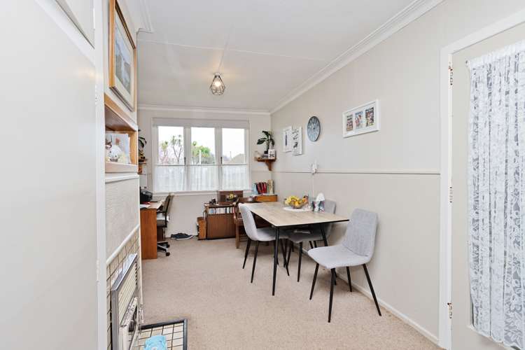 378 Saint Andrew Street Glengarry_5