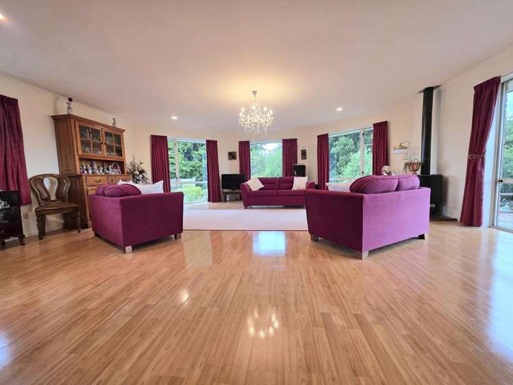 79 Maudes Road Deborah_22