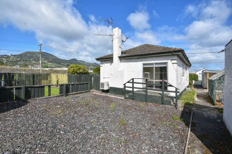 20a Laurent V C Street Hawera_10