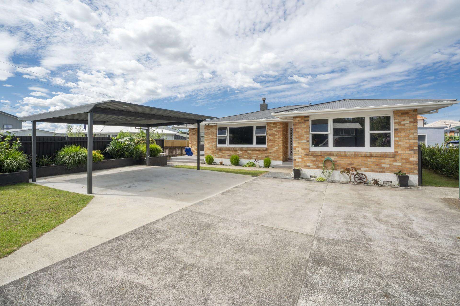 65 Chadwick Road Greerton_0