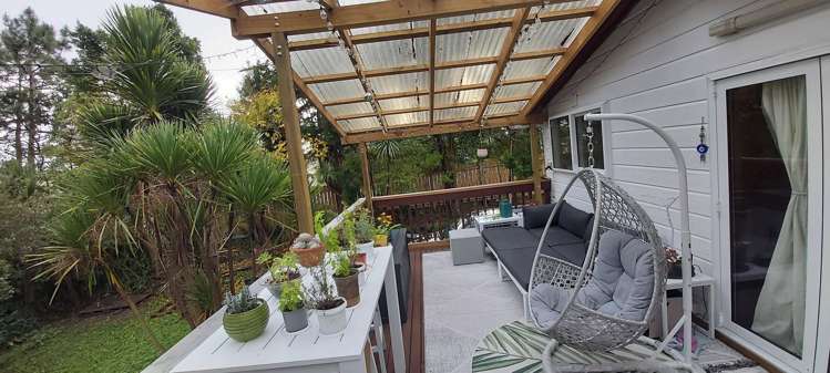 1 Willowbrook Place Titirangi_0