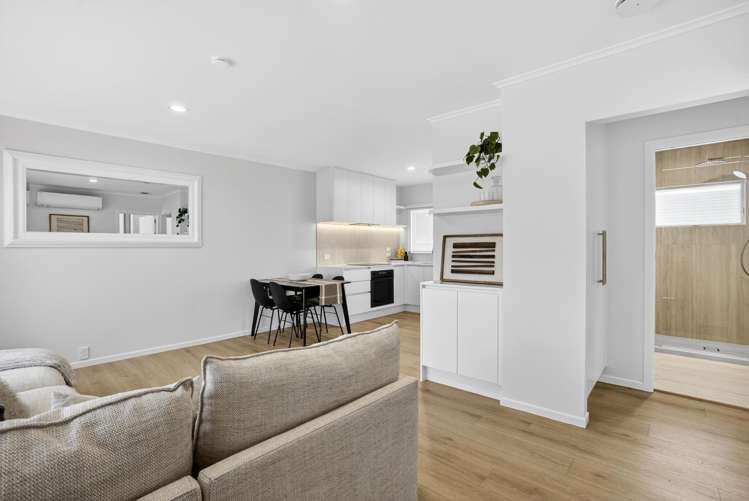 2/1 Ngaio Street Takapuna_9