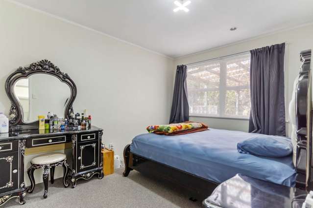 2/51 Eddowes Street Manurewa_1