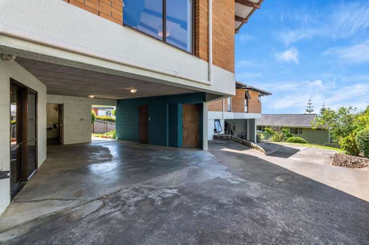 1/166 & 166 Clovelly Road Bucklands Beach_18