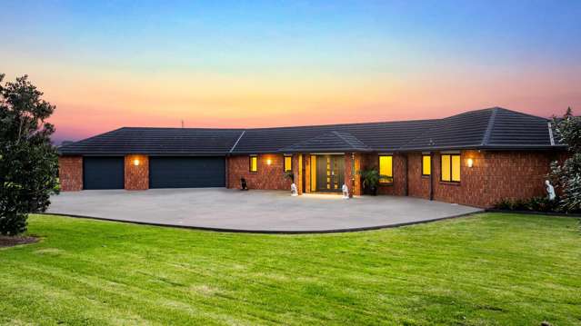 Solid Lifestyle - 4 Bedroom + Office
