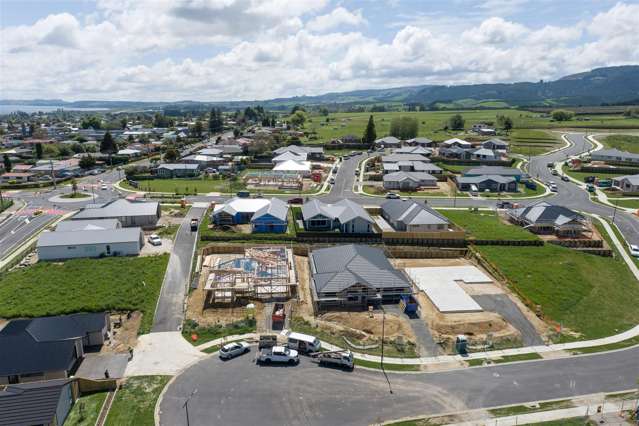 3 Tarata Place Owhata_4