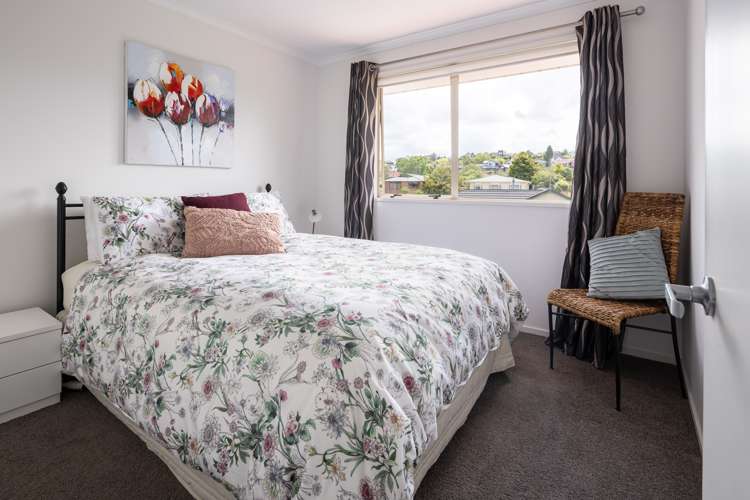 115 Delamare Road Pukete_12