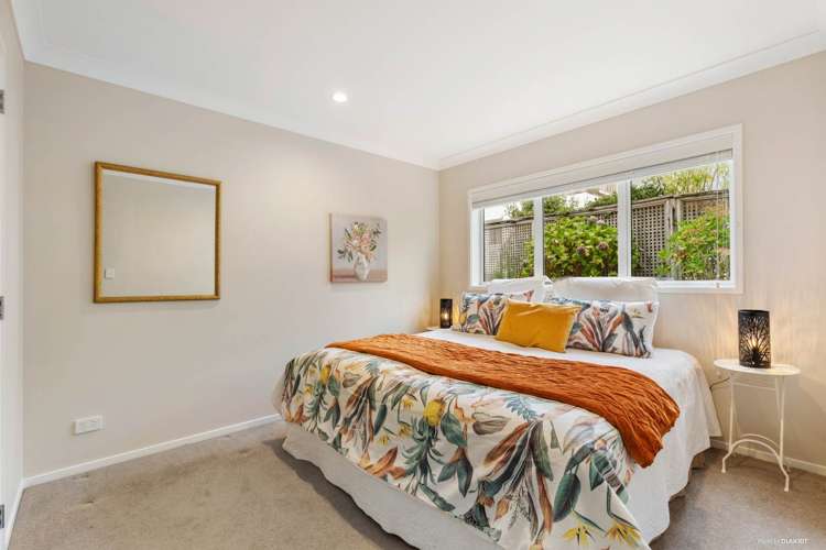 1/19 Toroa Street Torbay_18