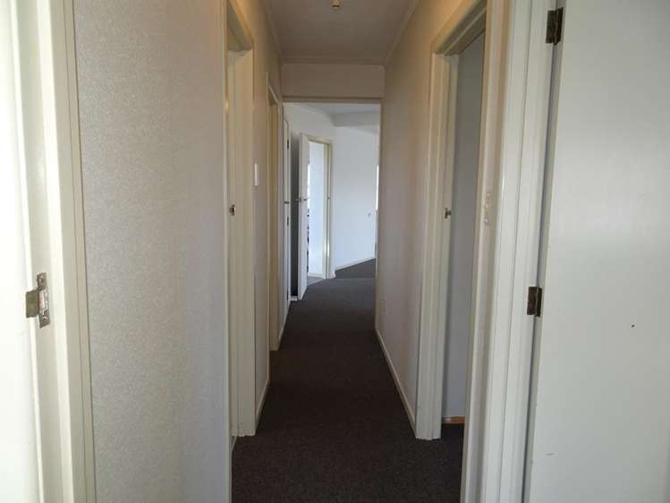 12 Birkenhead Crescent 10480_7