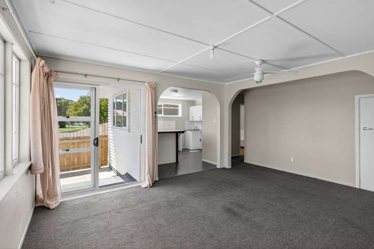 11 Matthews Road Tamarau_15