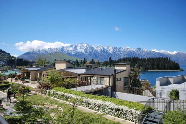 706/34 Lake Esplanade Queenstown_1