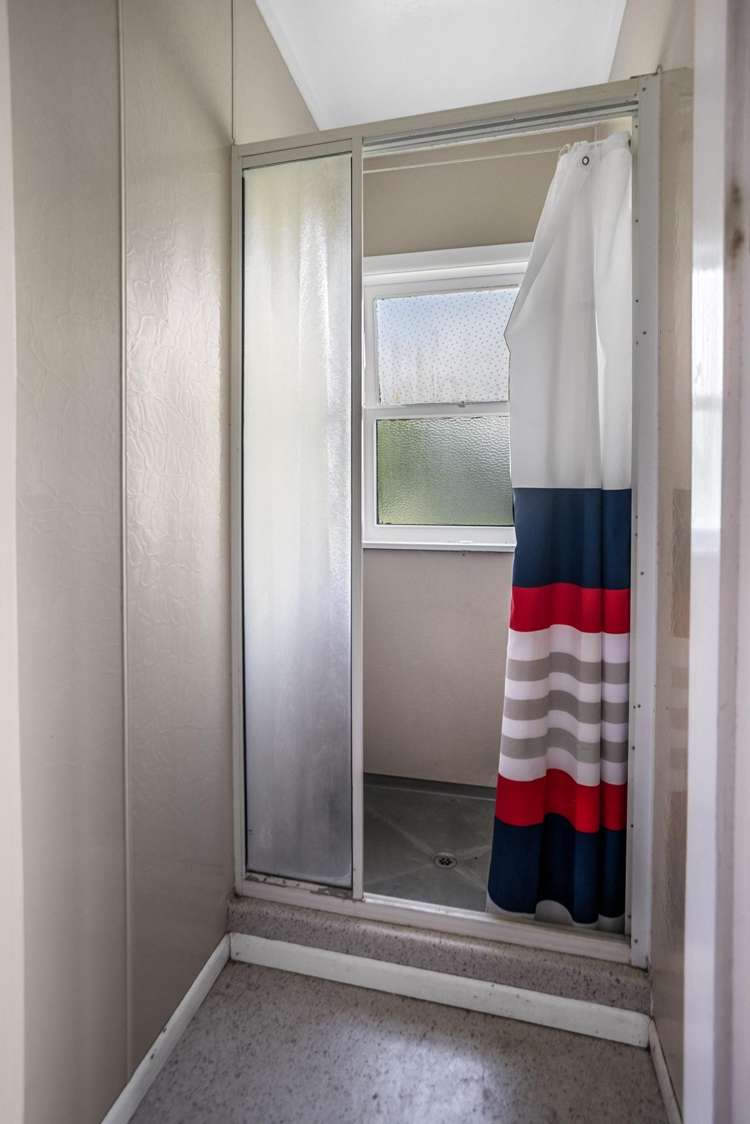 20, 22 Harbour View Road, Ongare Point Katikati_15