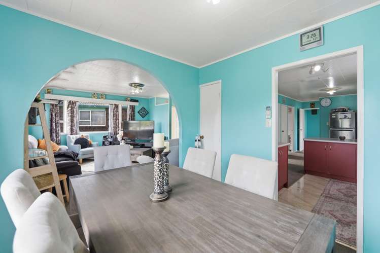 16 Robertson Road Mangere_16