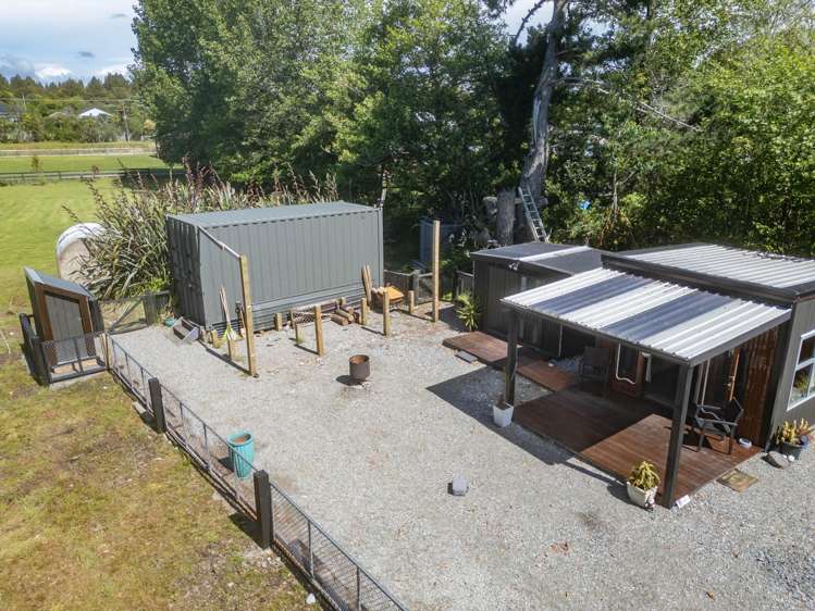 Pandora Avenue Camerons_23