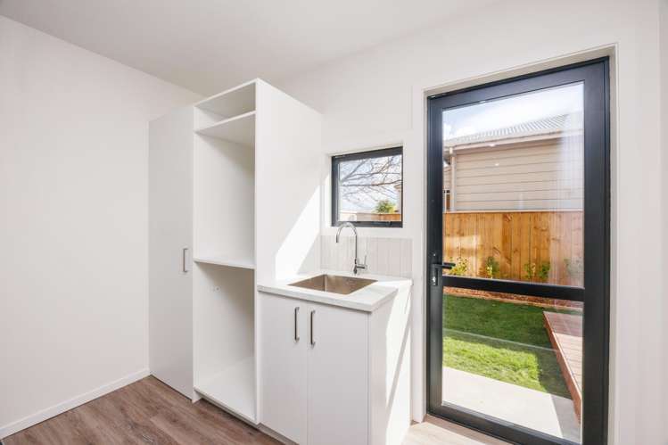 43 Bourke Street Palmerston North City_12