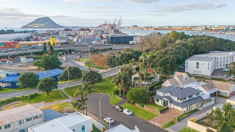 4/51 Cliff Road Tauranga Central_25