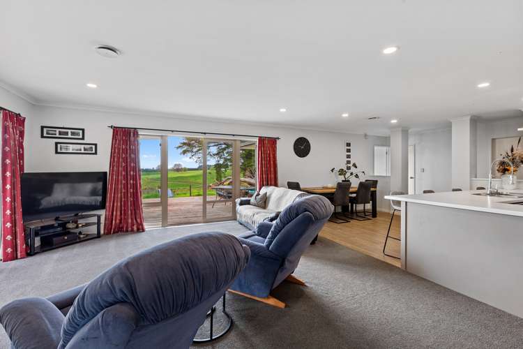 726 Old Coach Road Pongakawa_5