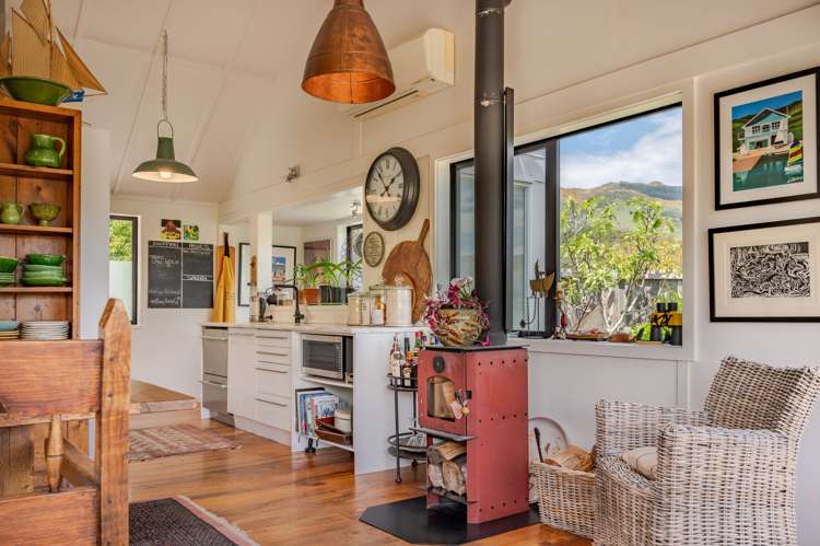 2 Tirohanga Terrace Akaroa_10