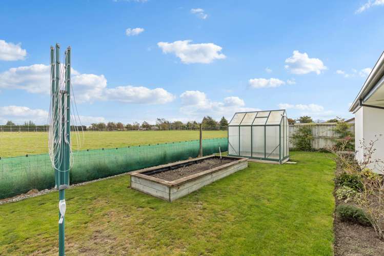 4 William Hyde Place Darfield_27