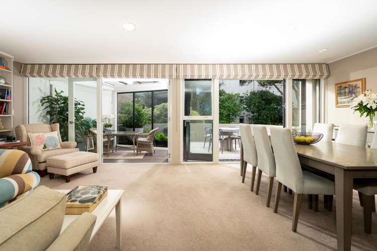 13/32 Hobson Street Thorndon_0