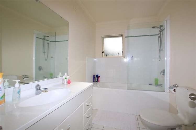 12 Chettle Court New Lynn_7