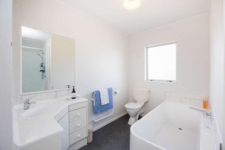 43 Shortt Street Foxton Beach_20