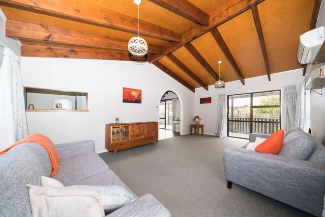 33 Kowhai Street Tokomaru_3