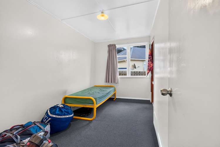 377 George Street Stokes Valley_13