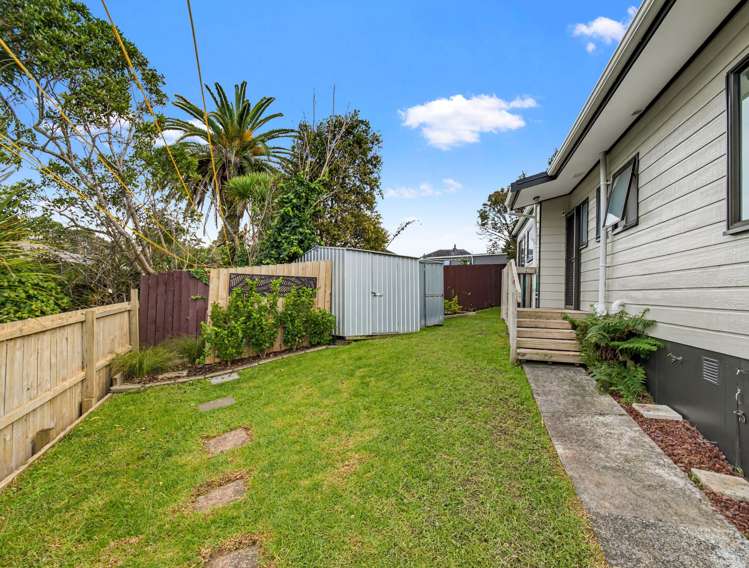 22a Bedford Street Te Atatu South_21