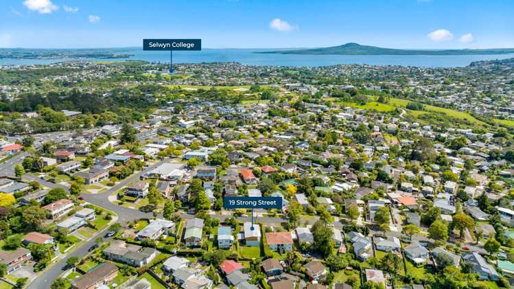 19 Strong Street Saint Johns_24