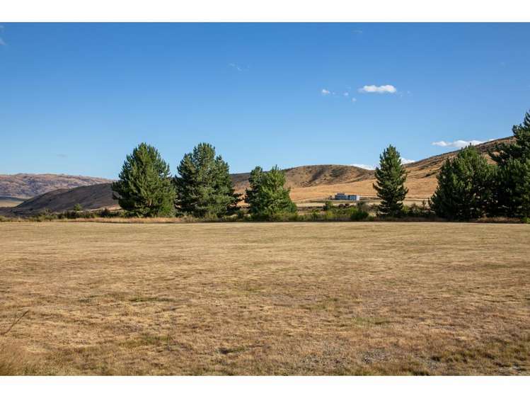 1976 Saint Bathans Loop Road Saint Bathans_12