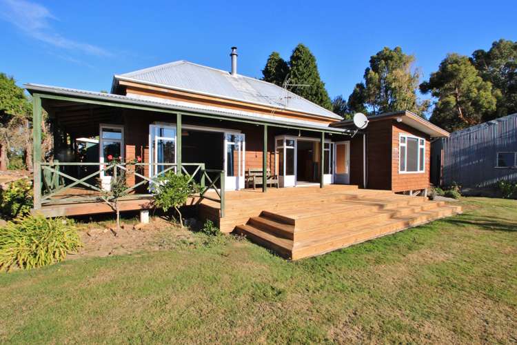 53 Pinnacle Road Gore Surrounds_21