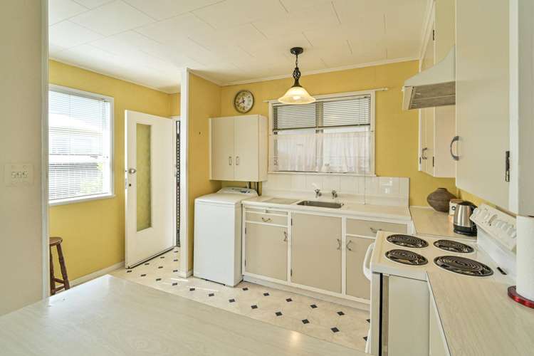 1/804A Alexandra Street Parkvale_7