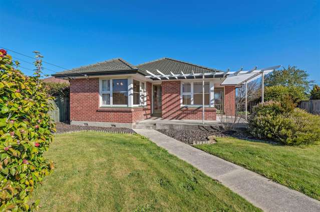 17 Vardon Crescent Shirley_1