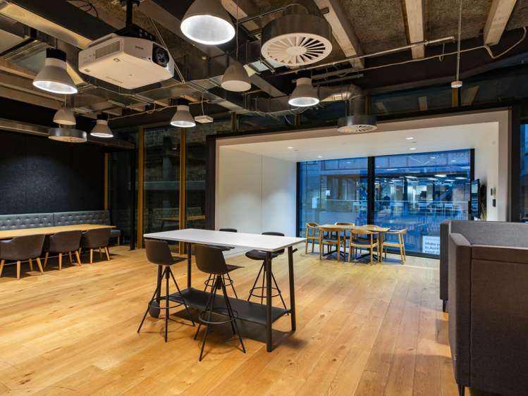 Part 1 and Level 2/139 Pakenham Street W Auckland Central_9