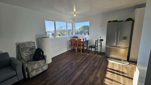 77 Mould Street Waitara_1